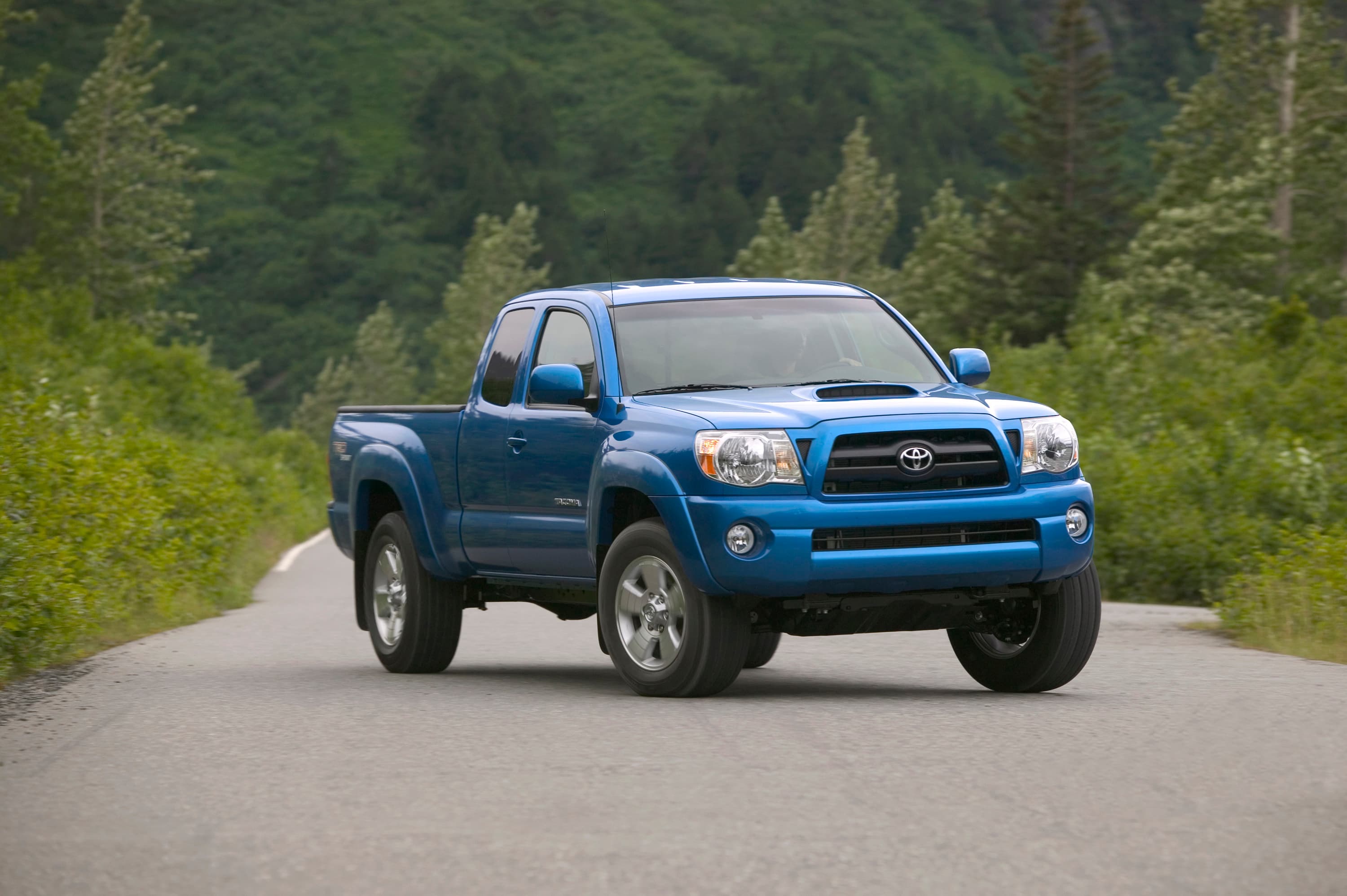 2005–2015 Tacoma PreRunner V6
